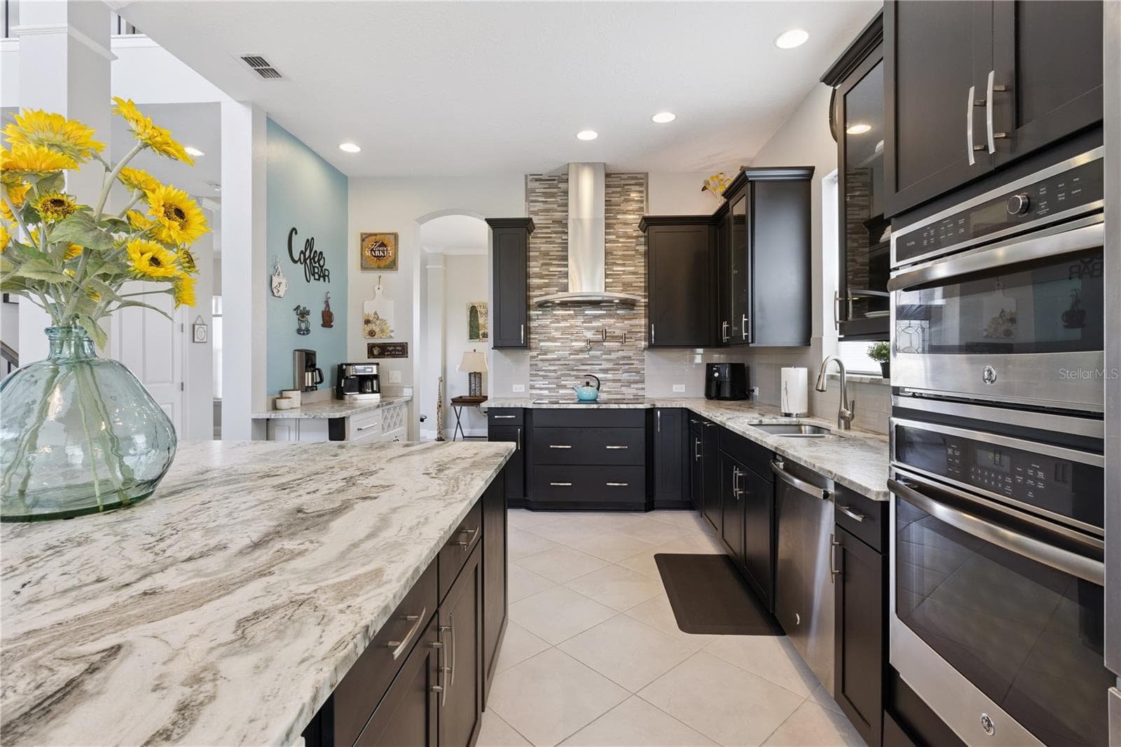Single Family Residence at 16416 GOOD HEARTH BLVD, CLERMONT, photo 17 of 35
