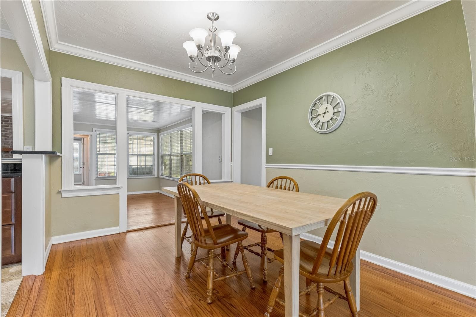 Single Family Residence at 37 E VANDERBILT ST, ORLANDO, photo 11 of 35