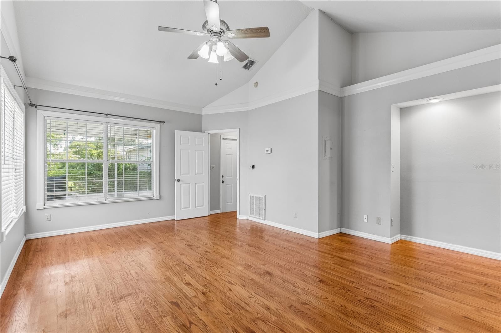 Single Family Residence at 37 E VANDERBILT ST, ORLANDO, photo 14 of 35
