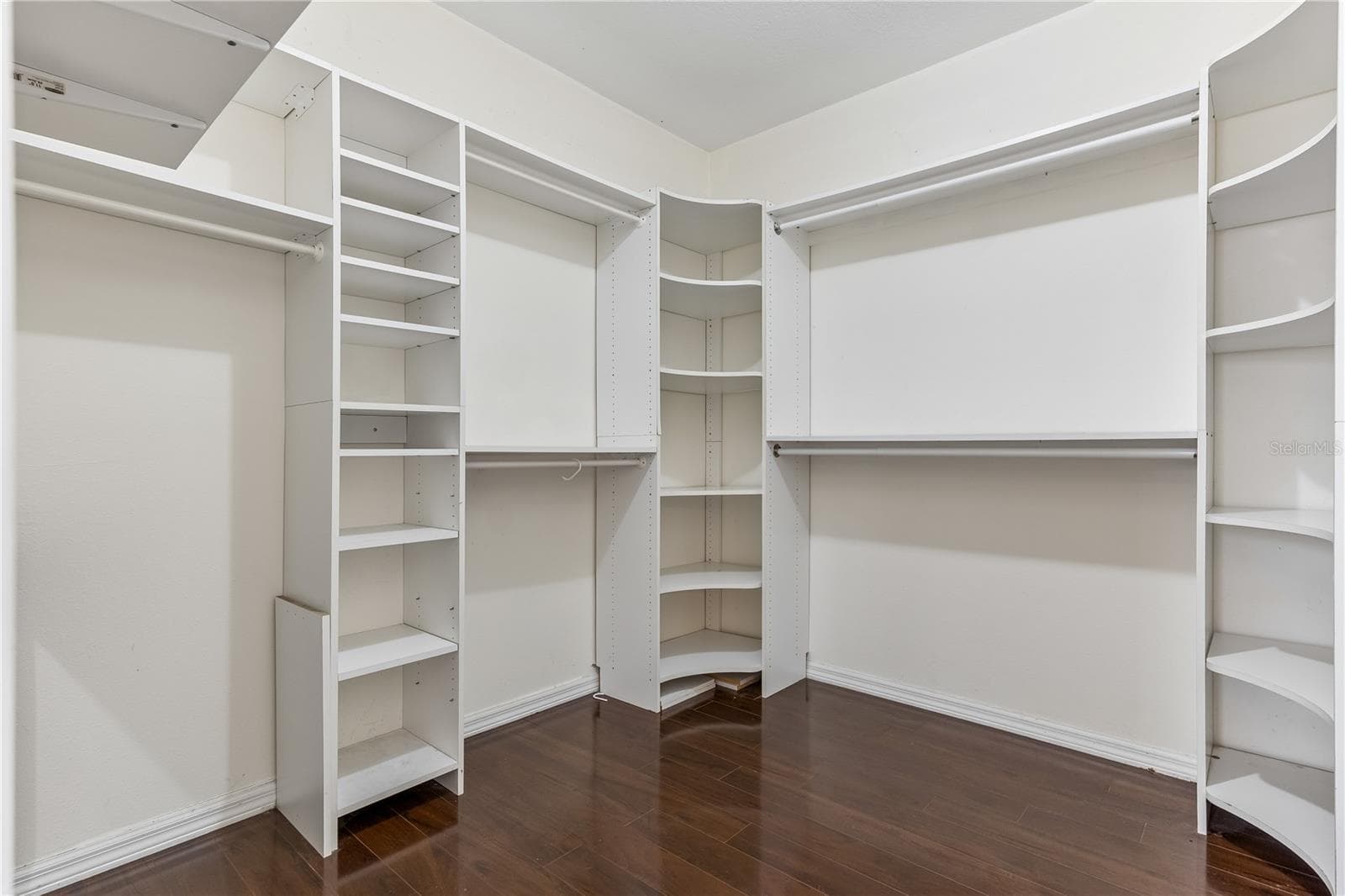 Master Closet - 37 E VANDERBILT ST, ORLANDO
