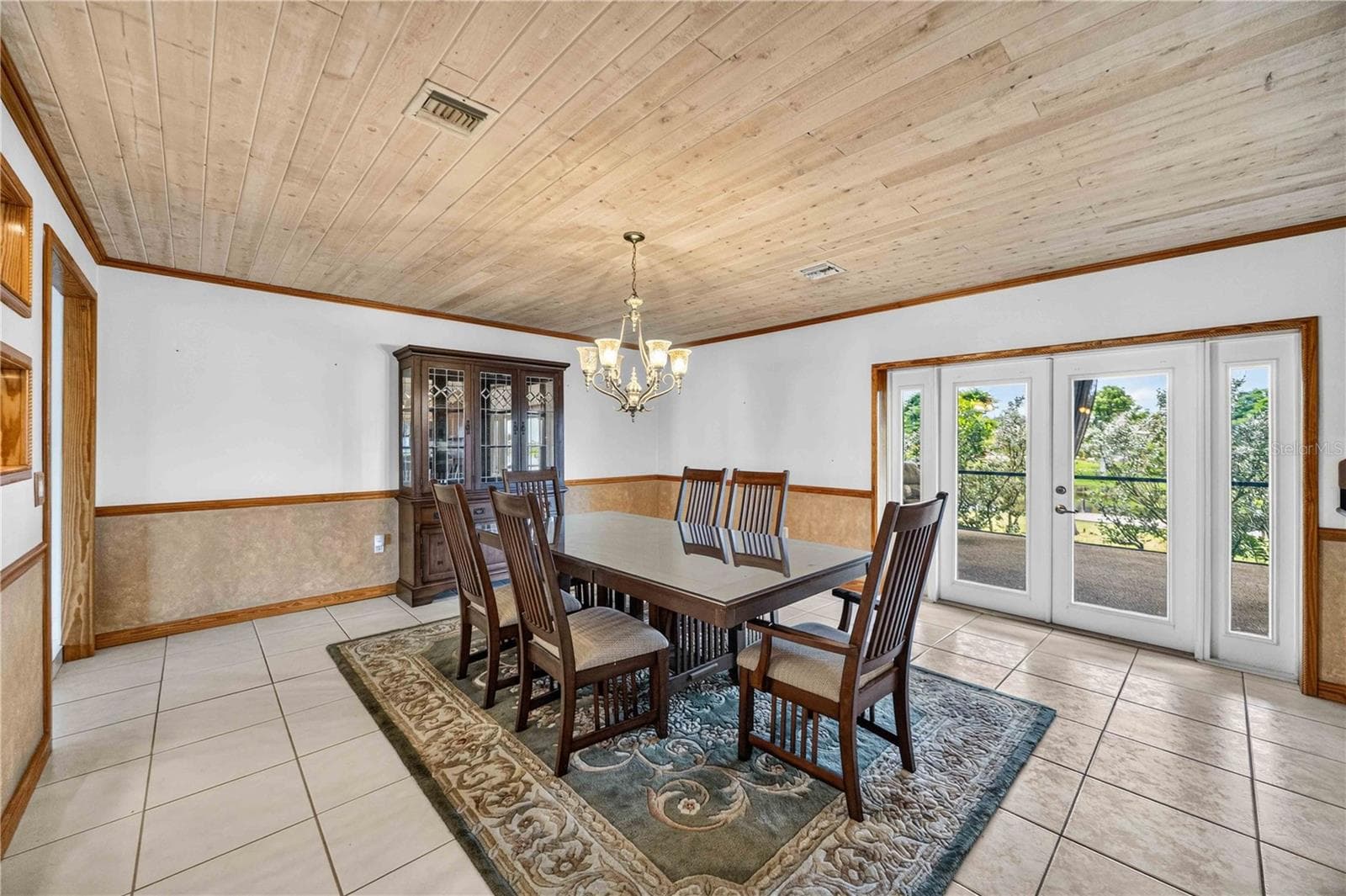 Single Family Residence at 166 MARK TWAIN LN, ROTONDA WEST, photo 12 of 62