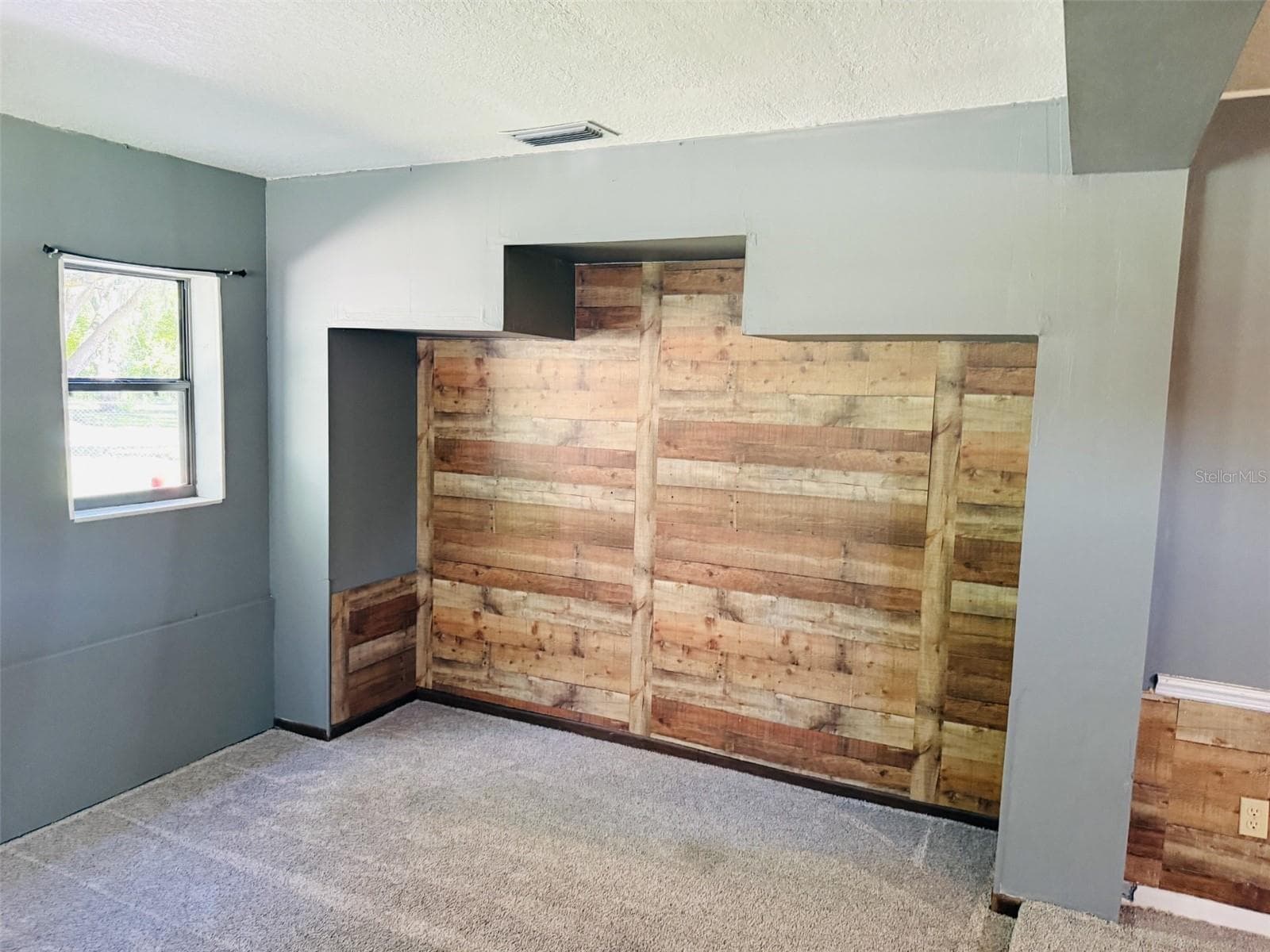 Single Family Residence at 39048 BLUE JAY AVE, ZEPHYRHILLS, photo 18 of 30