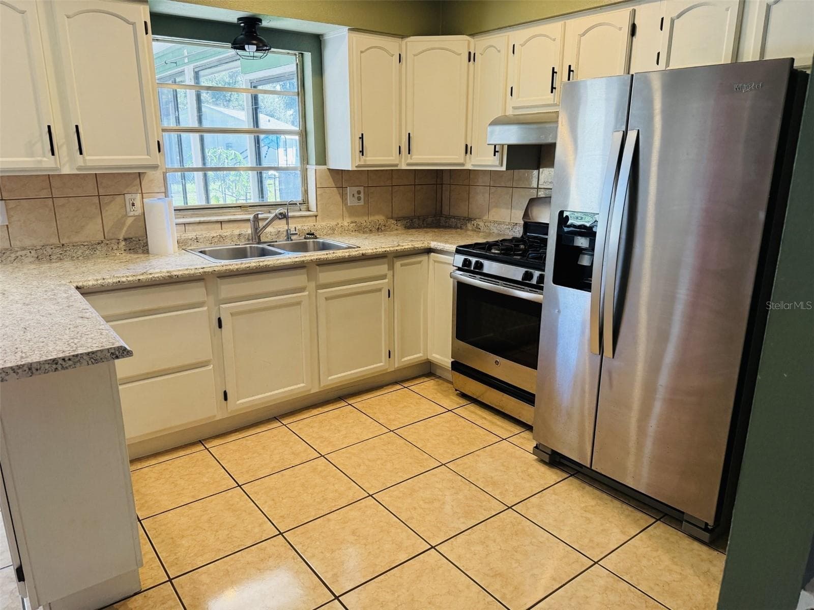 Single Family Residence at 39048 BLUE JAY AVE, ZEPHYRHILLS, photo 22 of 30