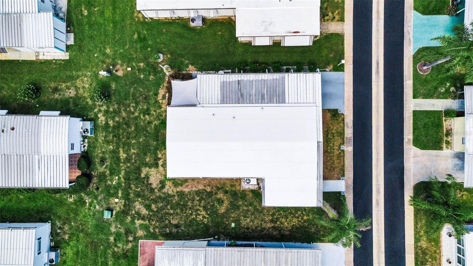 NEW ROOF! 2024 - 143 MELODY LN, TARPON SPRINGS