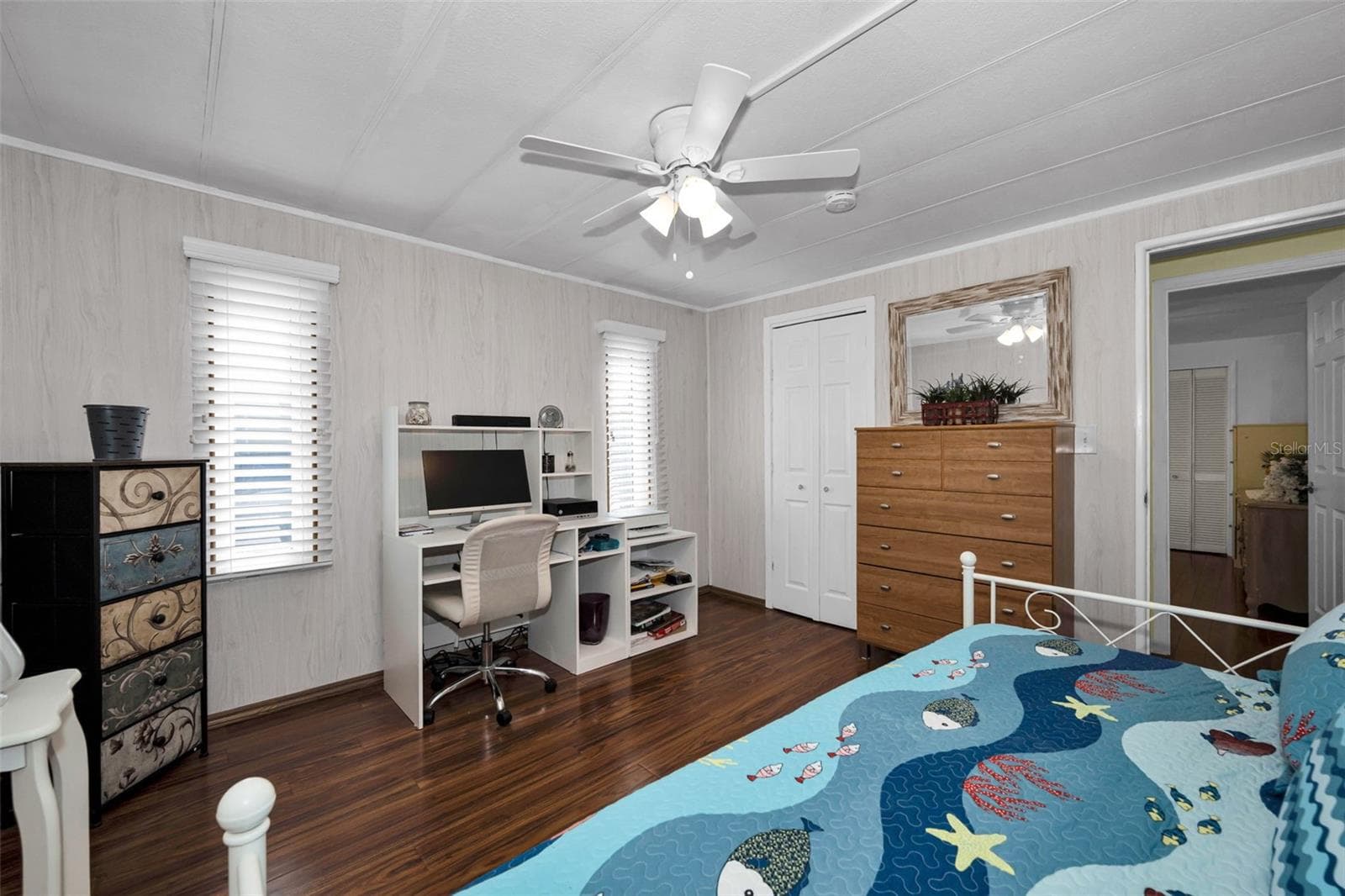 Mobile Home at 143 MELODY LN, TARPON SPRINGS, photo 11 of 93