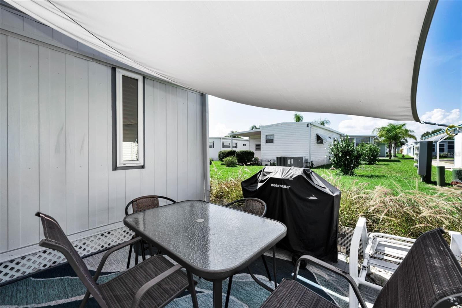 Mobile Home at 143 MELODY LN, TARPON SPRINGS, photo 46 of 93
