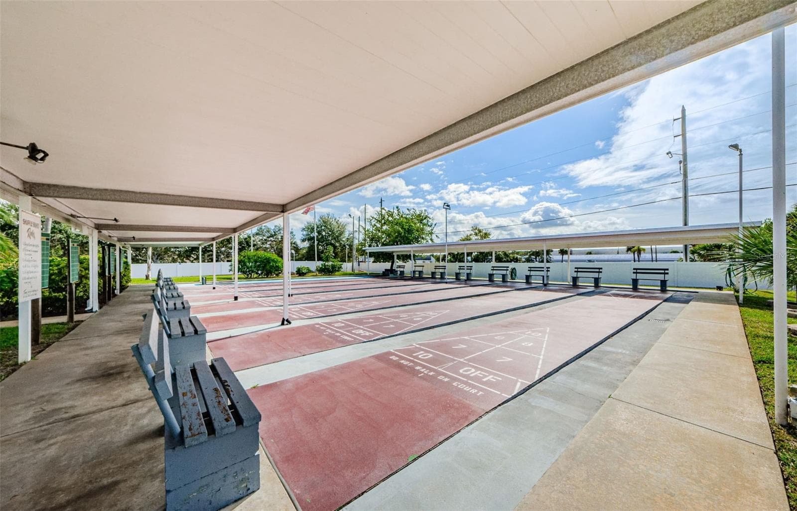 Mobile Home at 143 MELODY LN, TARPON SPRINGS, photo 66 of 93