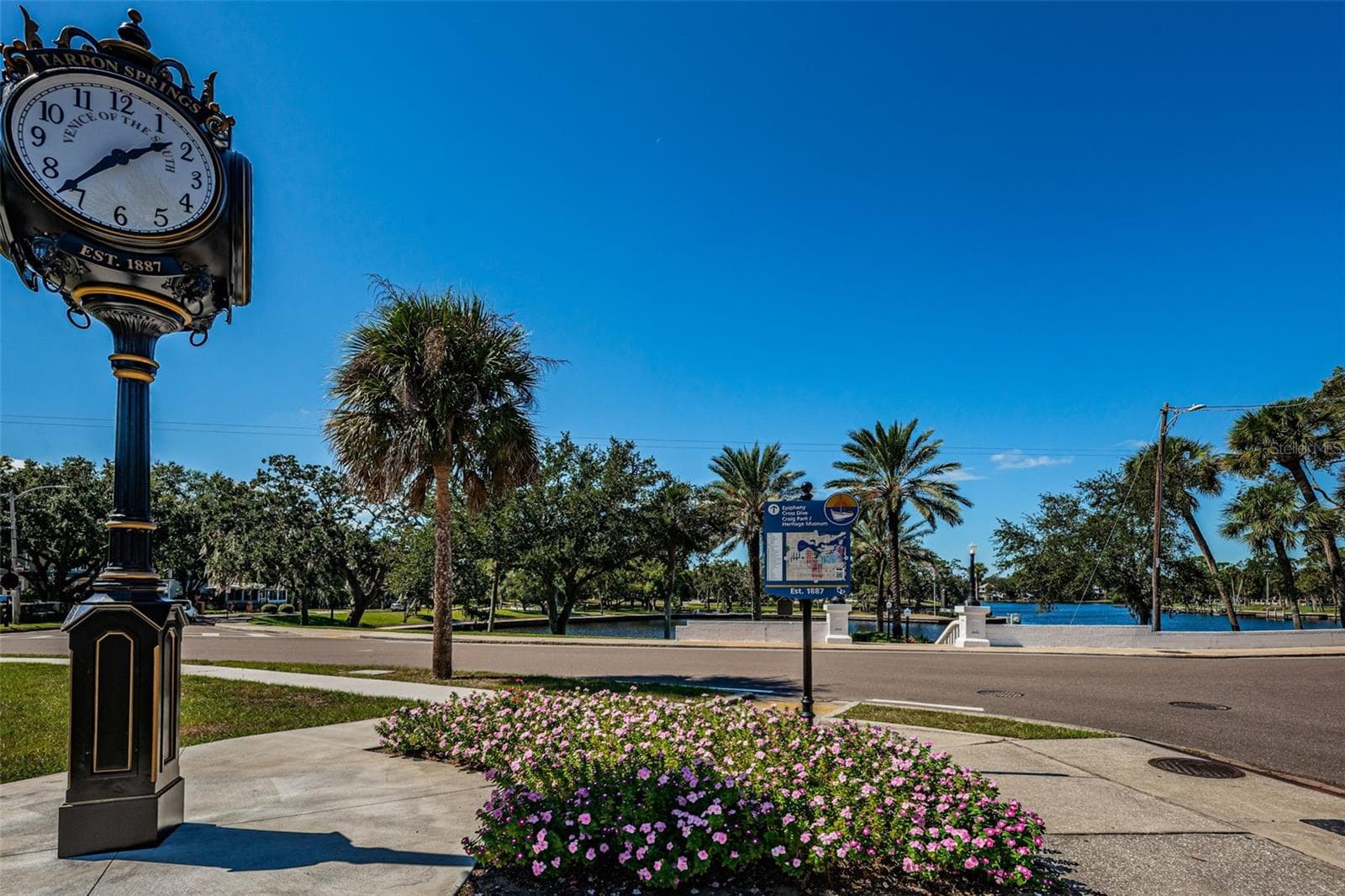 Mobile Home at 143 MELODY LN, TARPON SPRINGS, photo 69 of 93