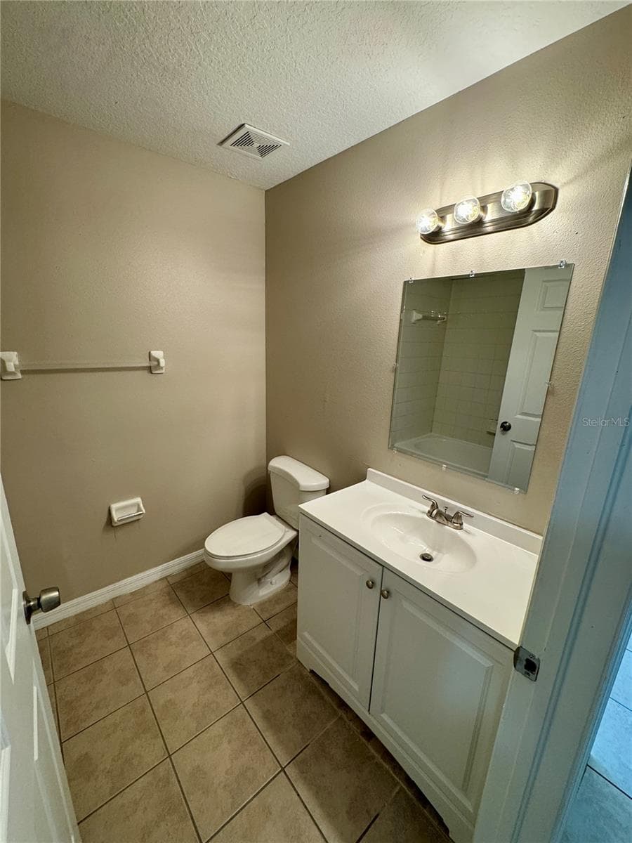 Single Family Residence at 3305 E 38TH AVE, TAMPA, photo 11 of 22