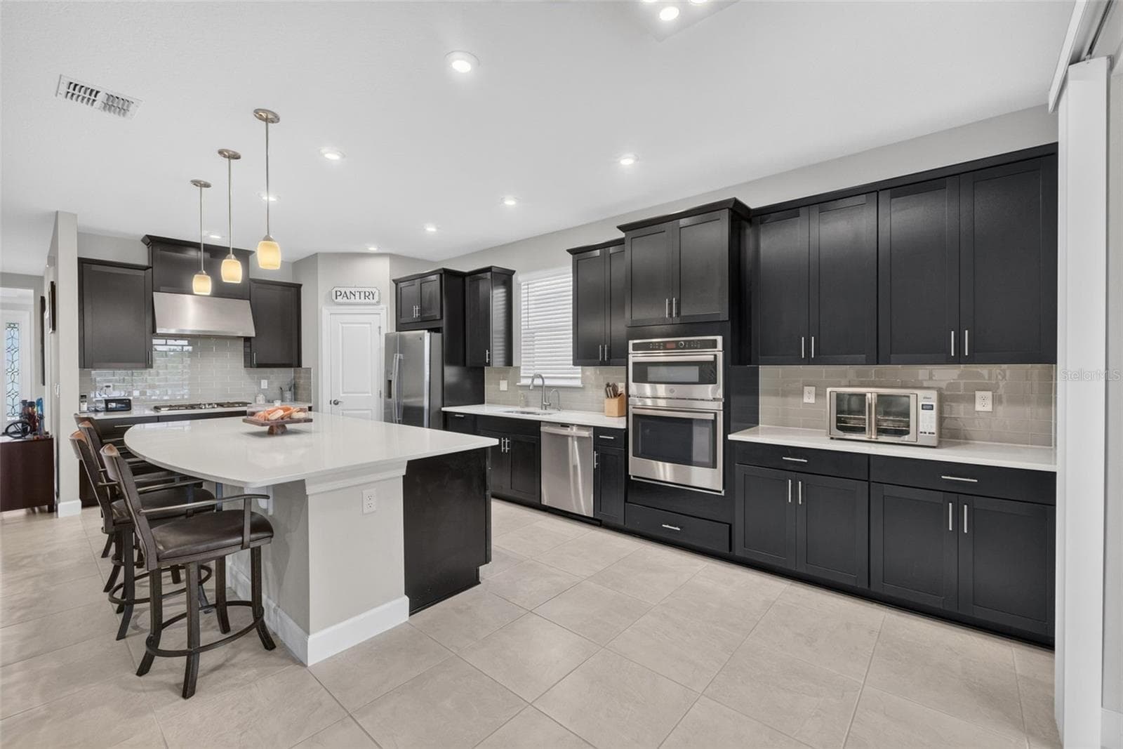 Kitchen - 908 BRAEWOOD DR, CLERMONT