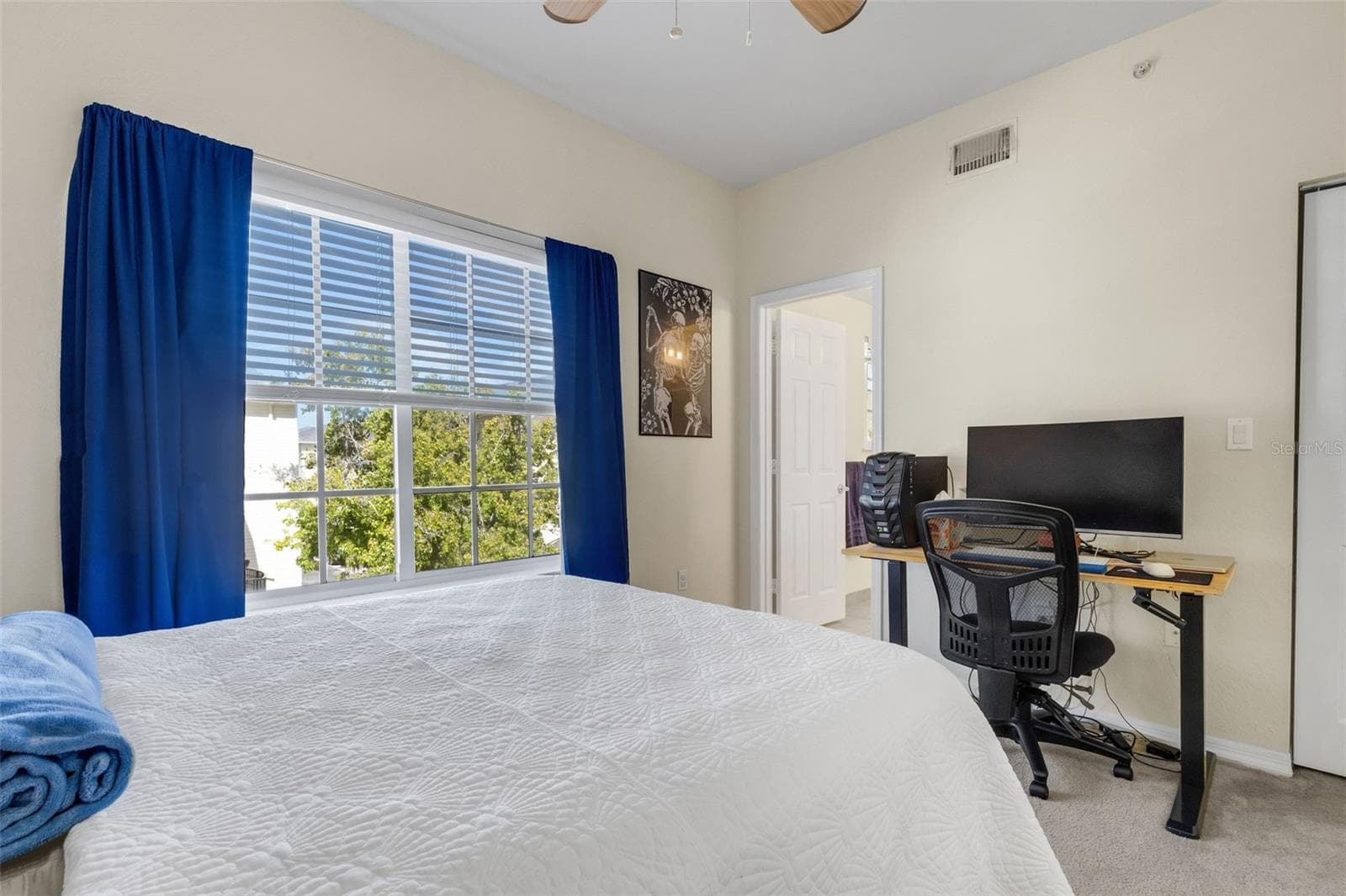Thirid Floor Bedroom with a full bathroom - 9872 MEADOW FIELD CIR #503, TAMPA