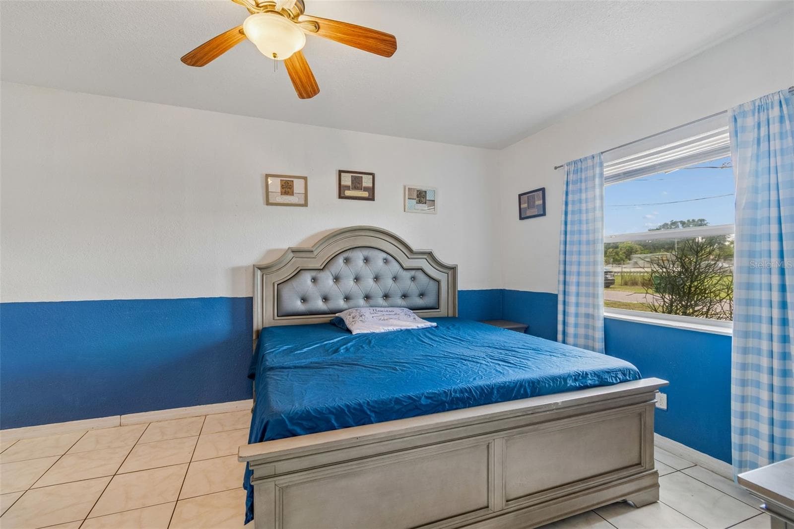 Single Family Residence at 7307 N HUNTLEY AVE, TAMPA, photo 18 of 33