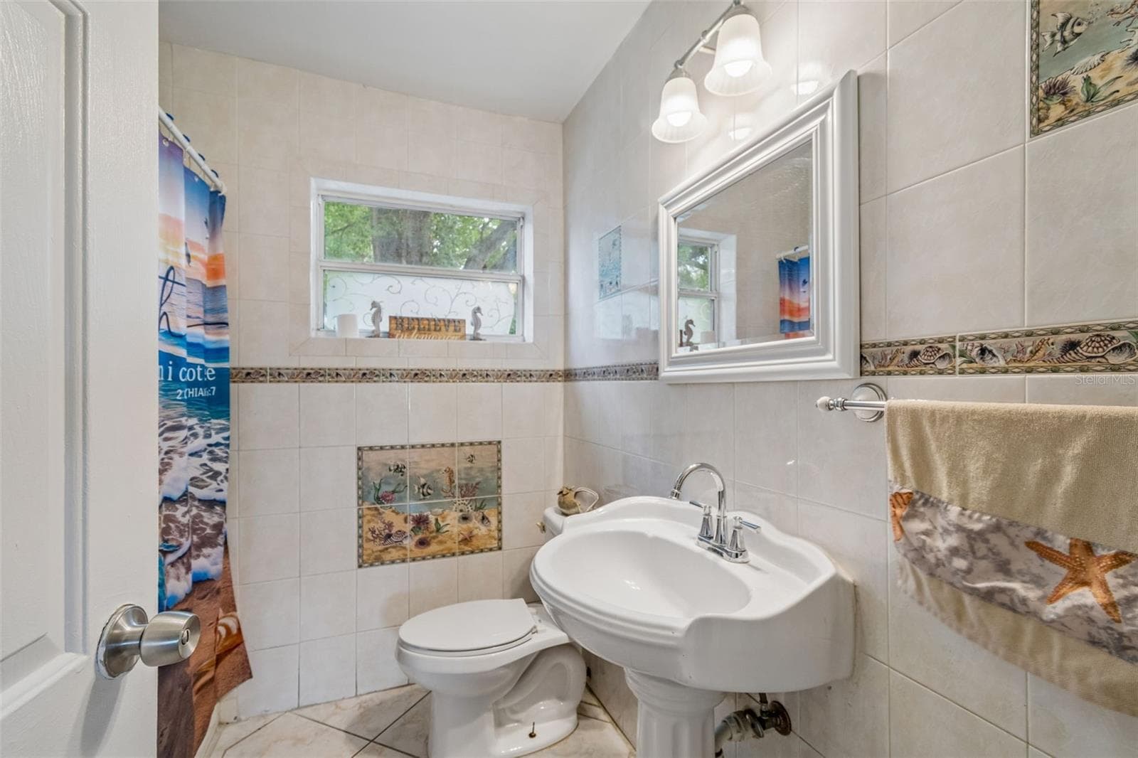 Single Family Residence at 7307 N HUNTLEY AVE, TAMPA, photo 22 of 33