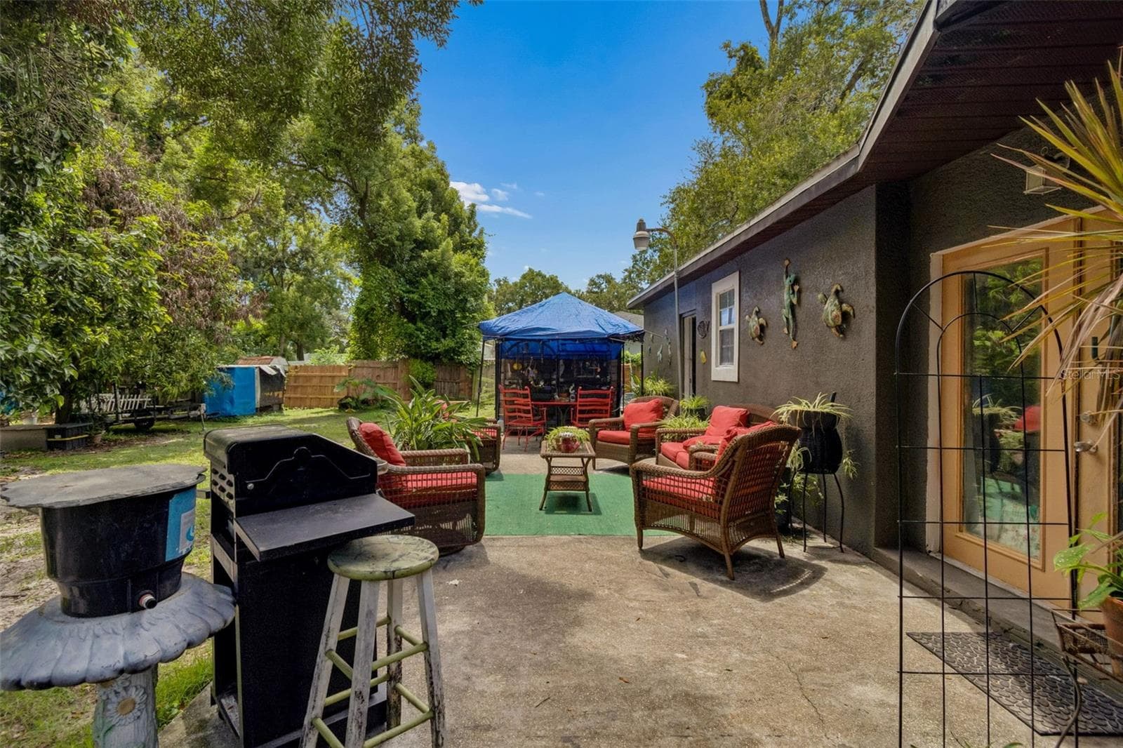 Single Family Residence at 7307 N HUNTLEY AVE, TAMPA, photo 28 of 33