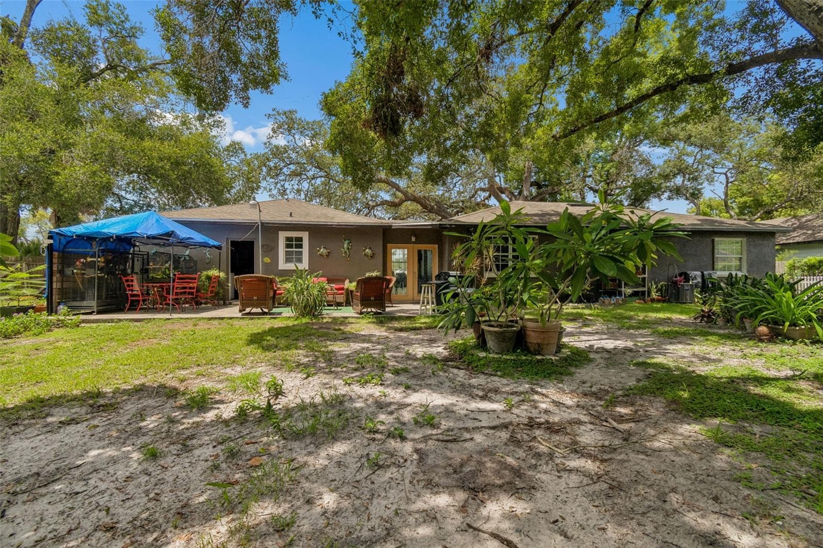 Single Family Residence at 7307 N HUNTLEY AVE, TAMPA, photo 30 of 33
