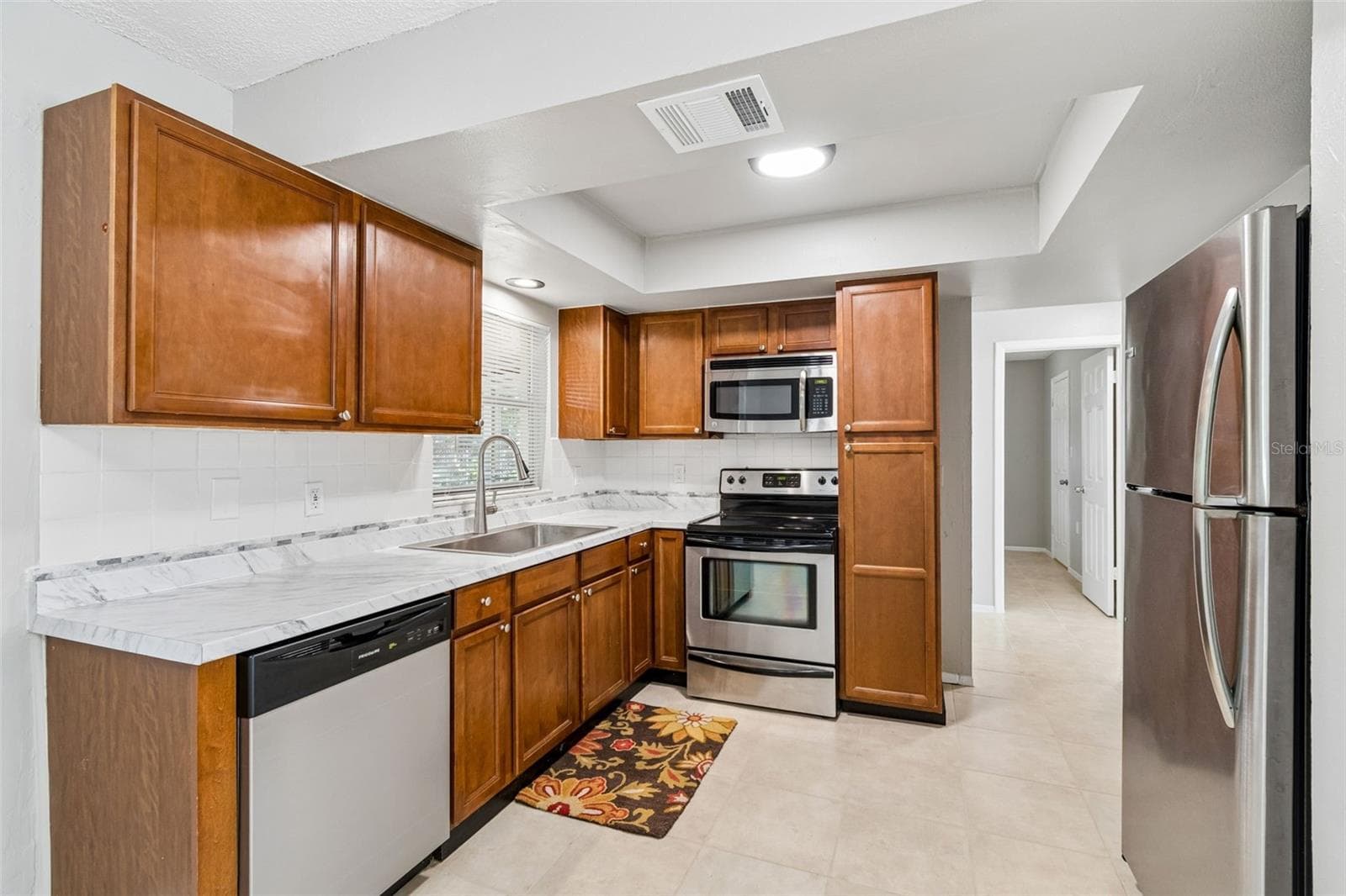 Single Family Residence at 9631 MARLINTON LN, PORT RICHEY, photo 10 of 33