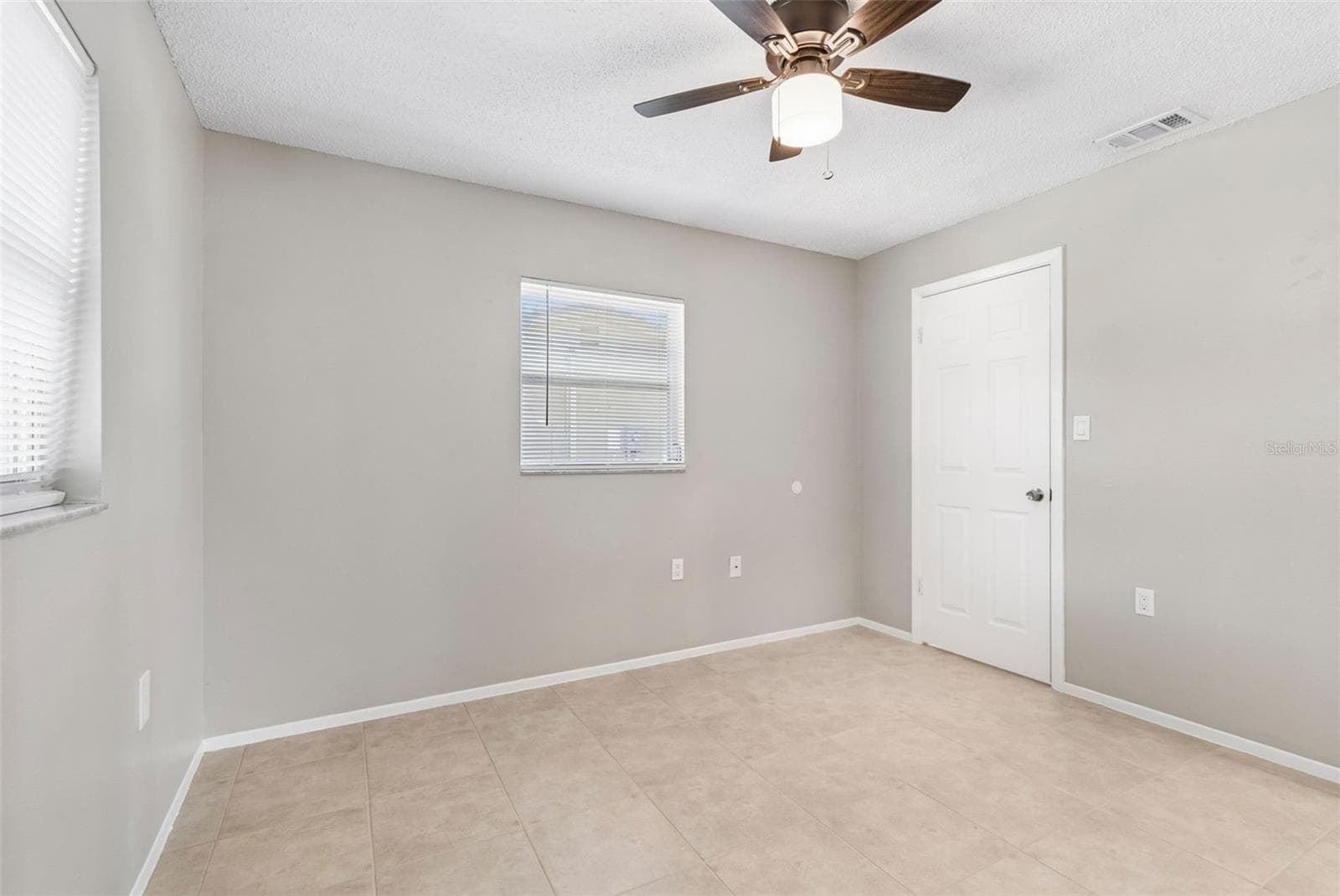 Single Family Residence at 9631 MARLINTON LN, PORT RICHEY, photo 20 of 33