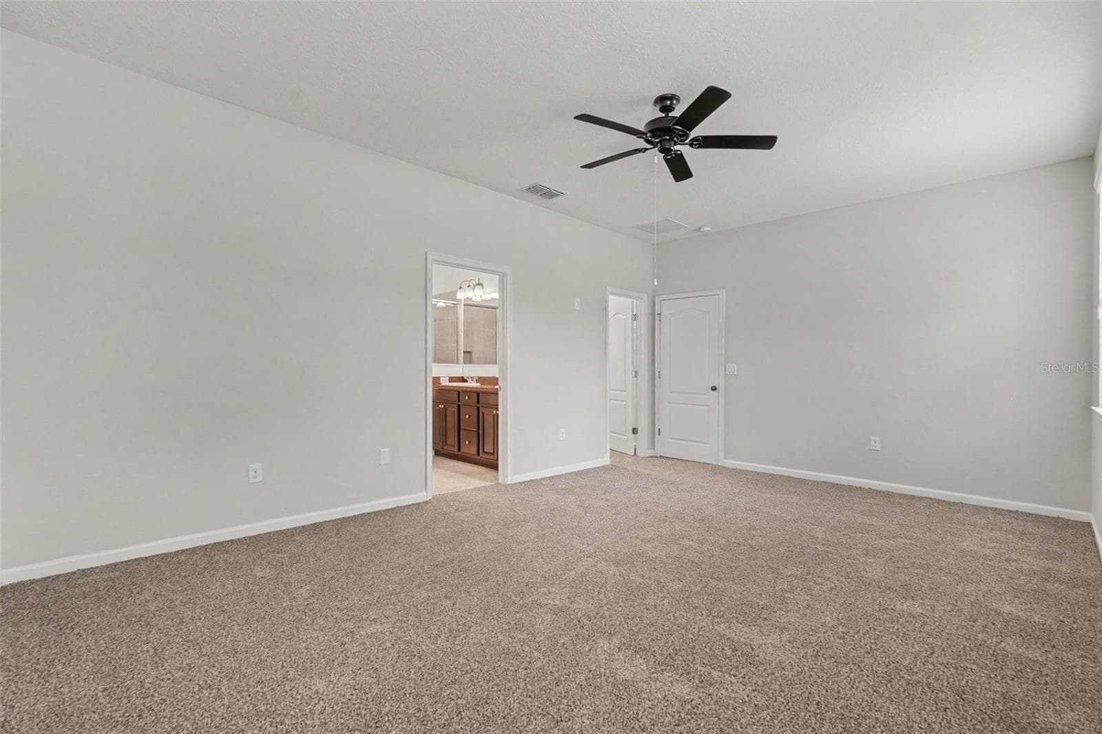 Single Family Residence at 12318 EAGLE SWOOP PL, RIVERVIEW, photo 9 of 22