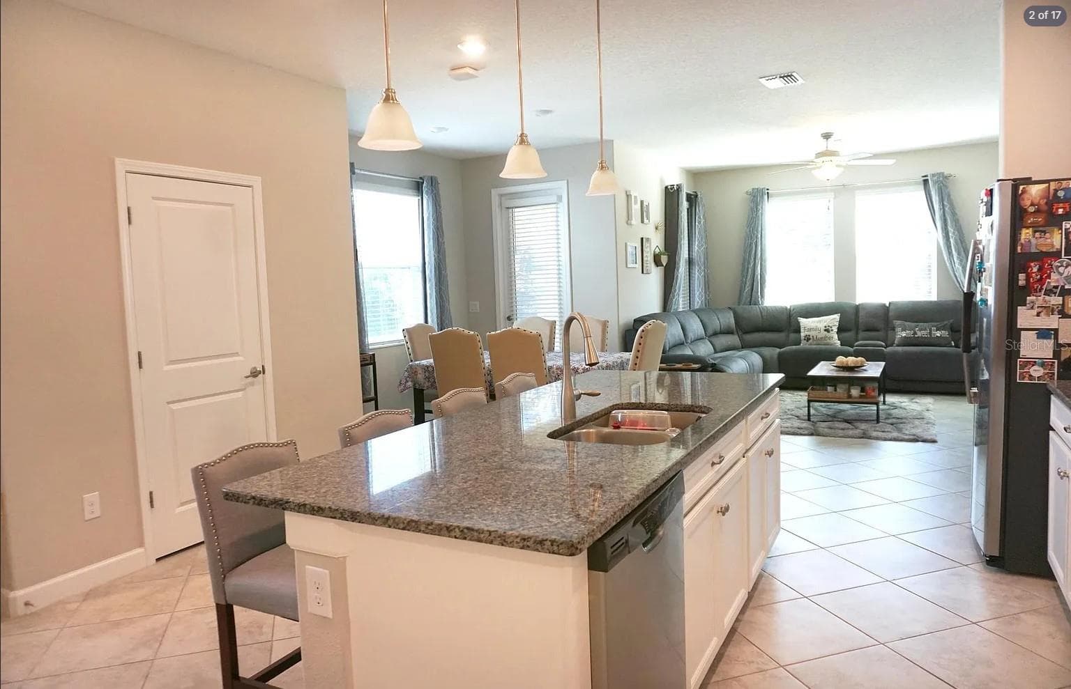 Townhouse at 6834 CITRUS CREEK LN, TAMPA, photo 3 of 18