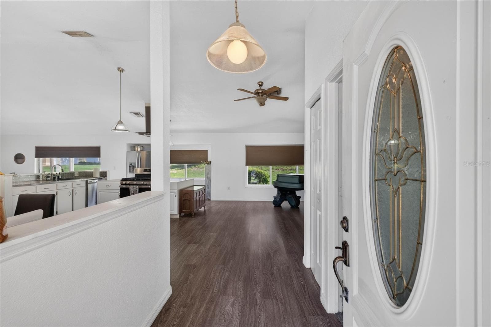 Single Family Residence at 722 HUNT DR, LAKE WALES, photo 7 of 59