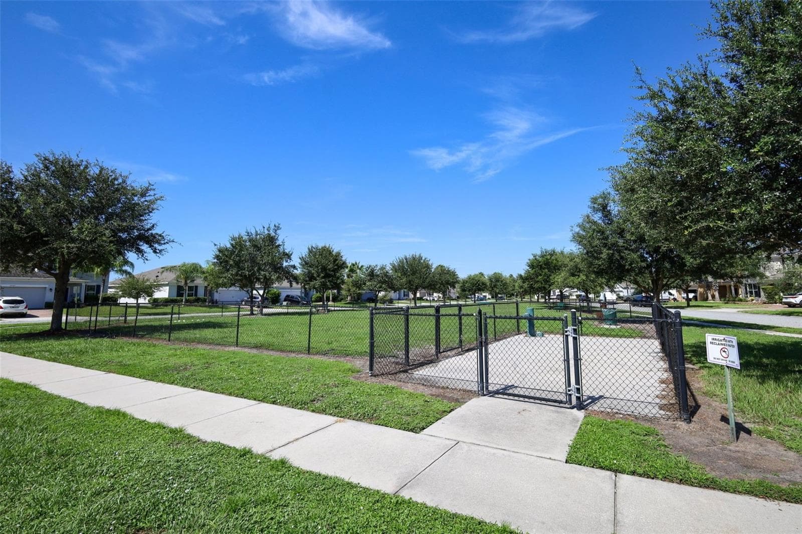 DOGGY PARK -THOSE BABIES COUNT TOO! - 12397 STONE BARK TRL, ORLANDO