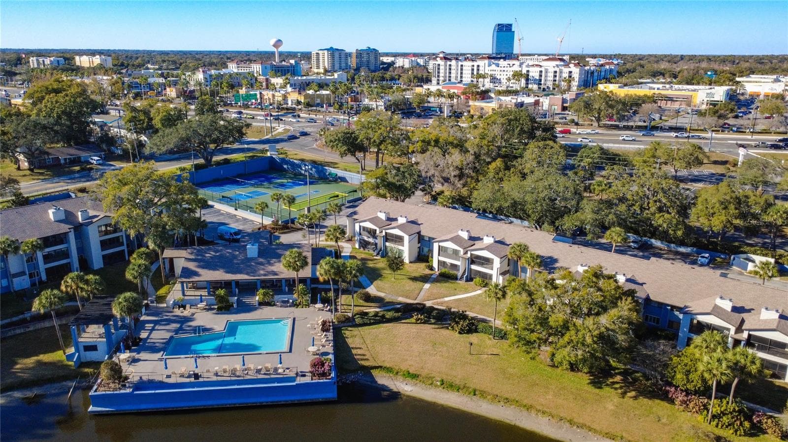Condominium at 15 ESCONDIDO CT #148, ALTAMONTE SPRINGS, photo 6 of 54