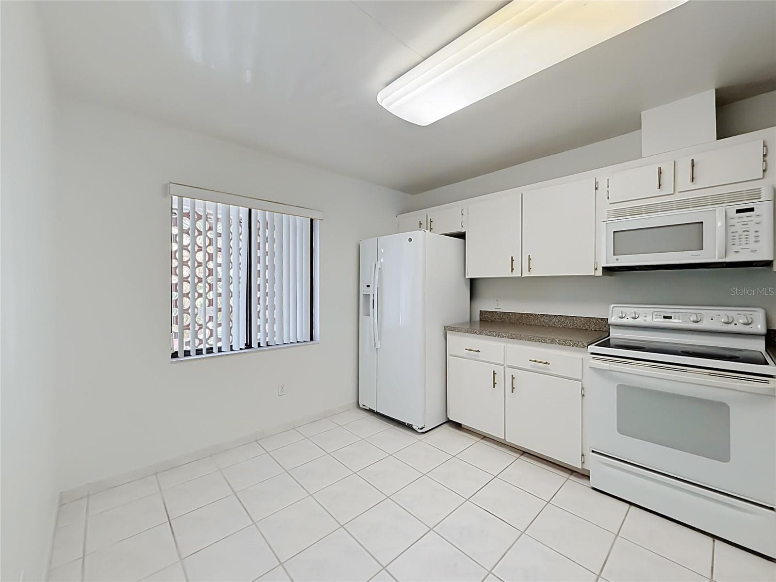 Condominium at 15 ESCONDIDO CT #148, ALTAMONTE SPRINGS, photo 10 of 54