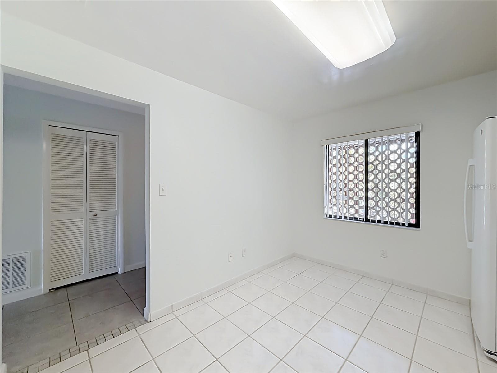 Condominium at 15 ESCONDIDO CT #148, ALTAMONTE SPRINGS, photo 11 of 54