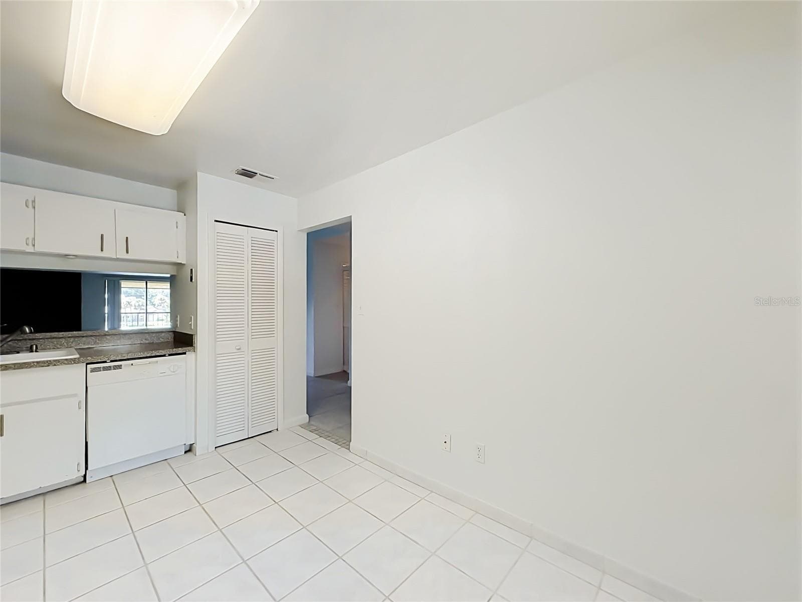 Condominium at 15 ESCONDIDO CT #148, ALTAMONTE SPRINGS, photo 14 of 54
