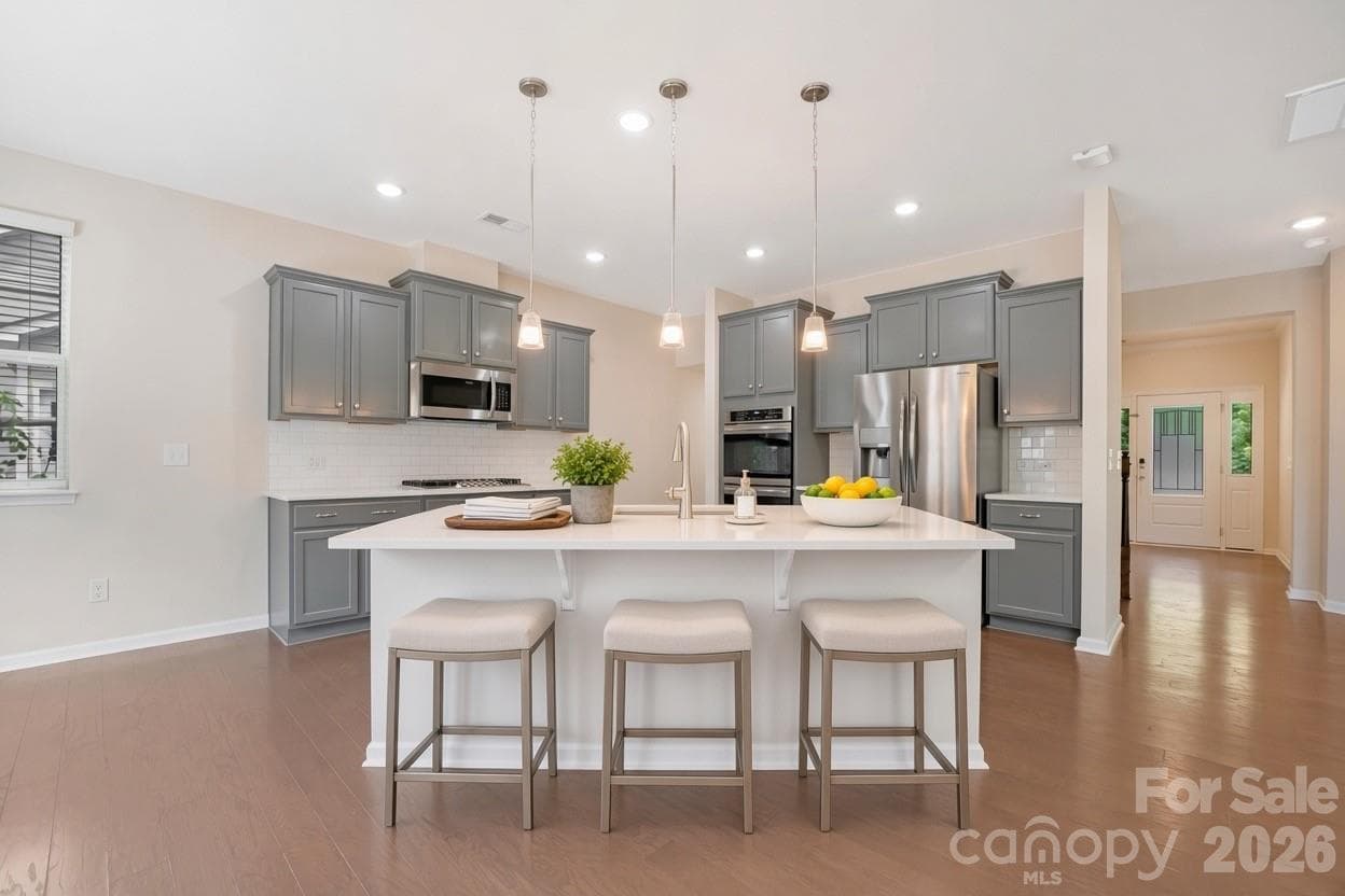 Virtually staged - 15505 Davidson East Drive, Davidson