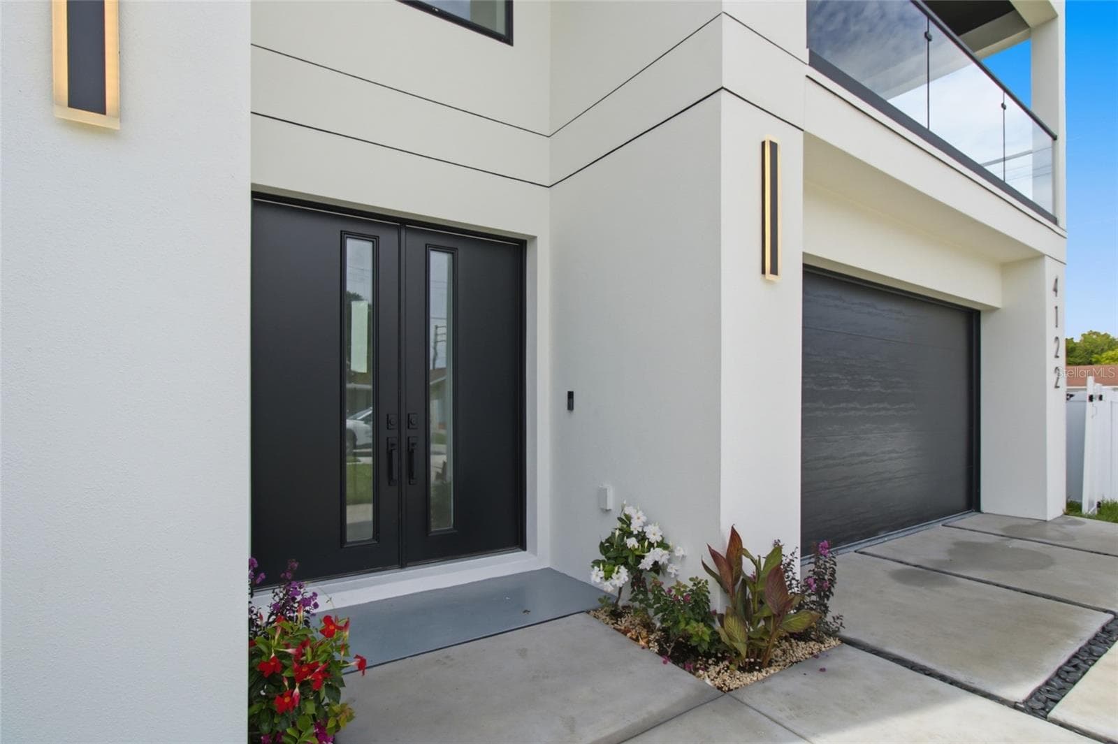 Single Family Residence at 4122 W NASSAU ST, TAMPA, photo 6 of 44