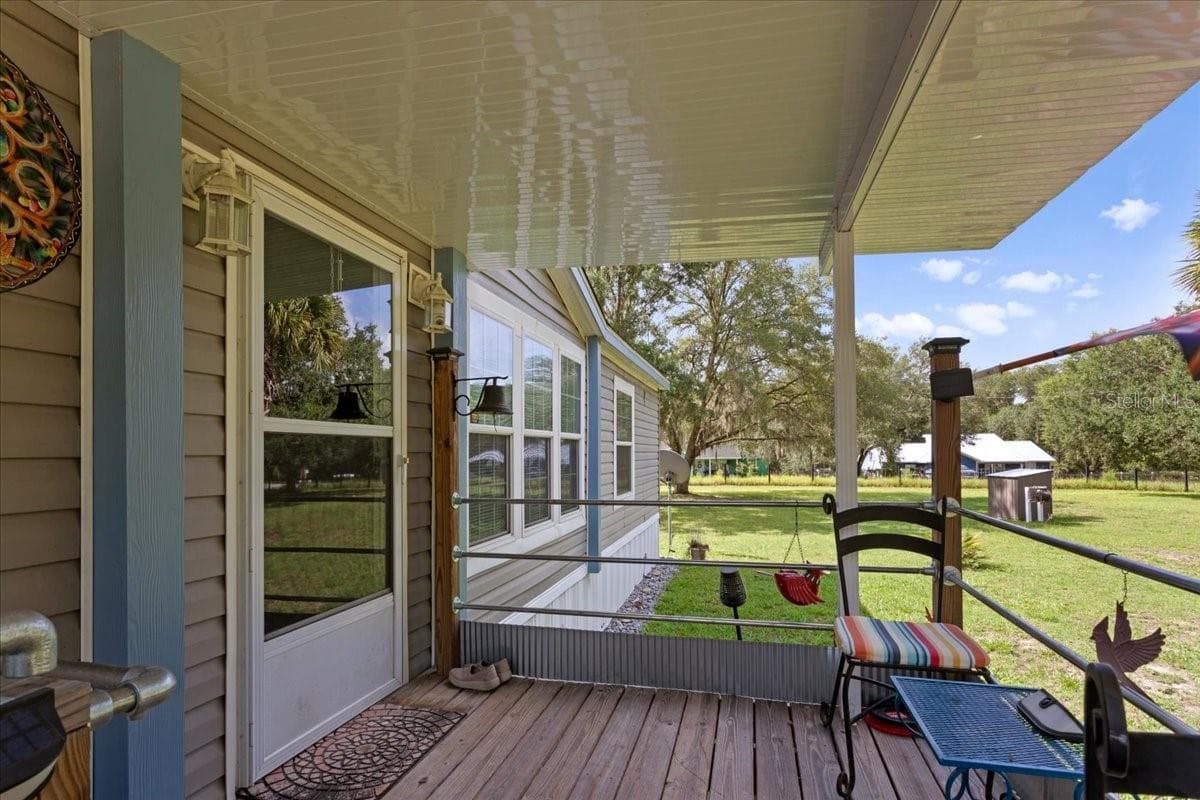 Manufactured Home at 152 KELLY LN, HAWTHORNE, photo 15 of 46