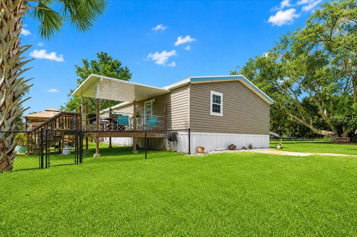 Manufactured Home at 152 KELLY LN, HAWTHORNE, photo 35 of 46