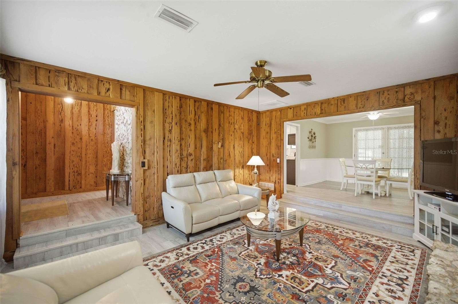 Sunken Living Room - 2830 SW 37TH DR, OCALA