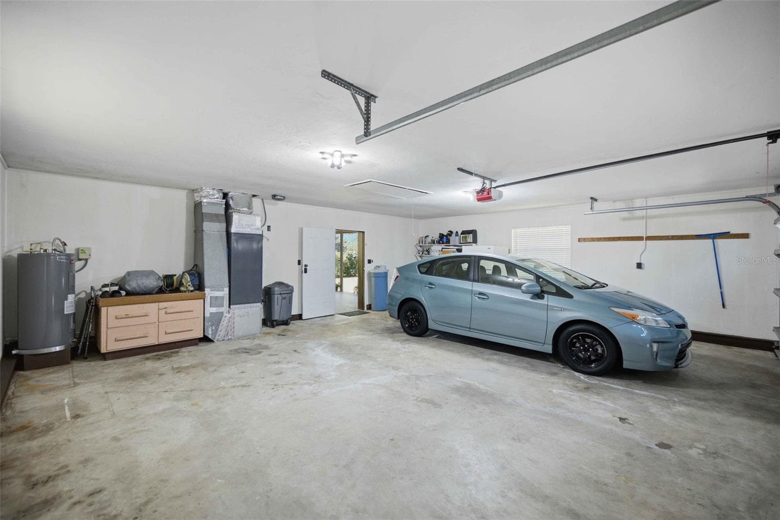Oversized 2 Car Garage - 2830 SW 37TH DR, OCALA