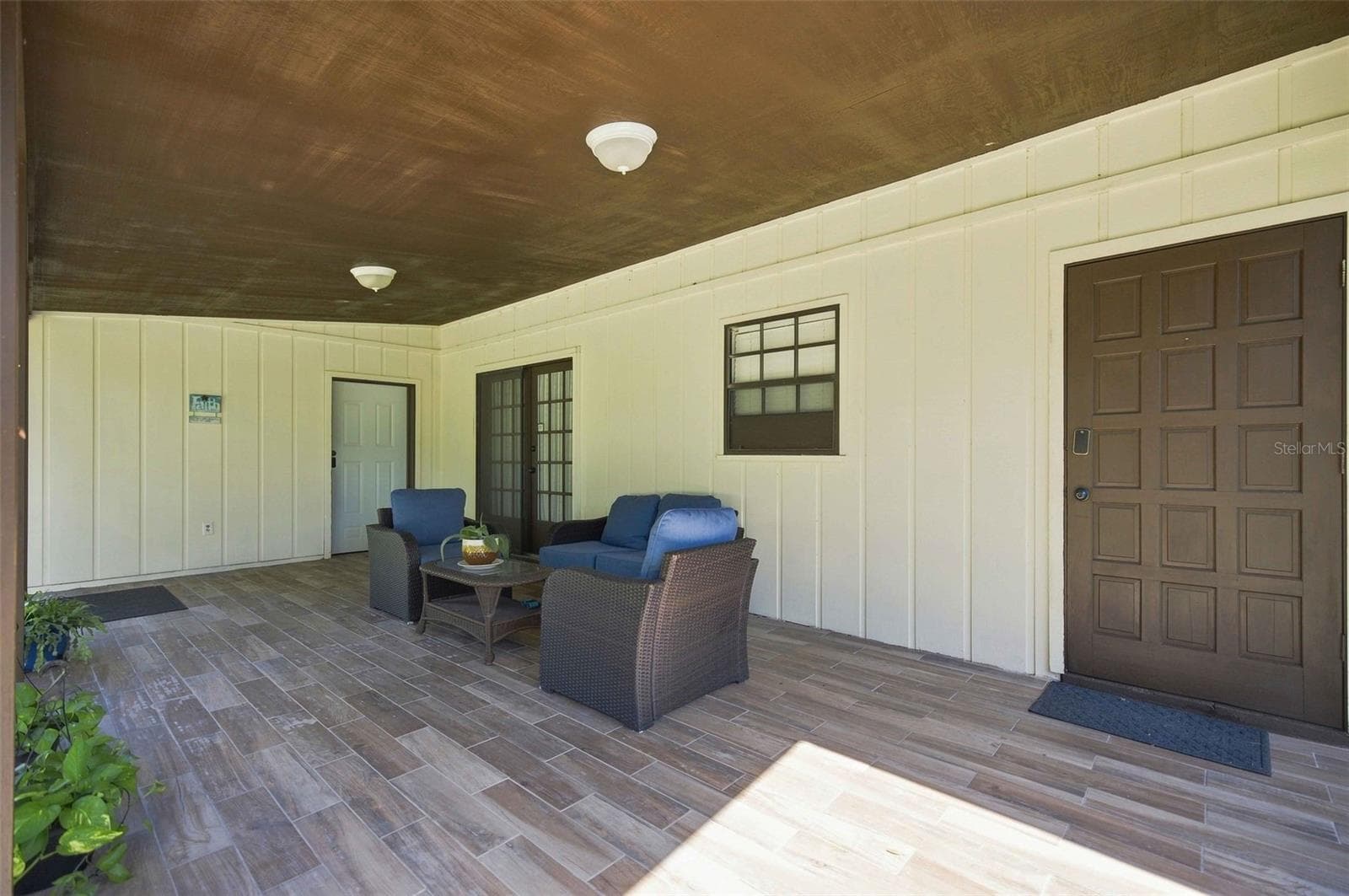 Covered Back Porch - 2830 SW 37TH DR, OCALA