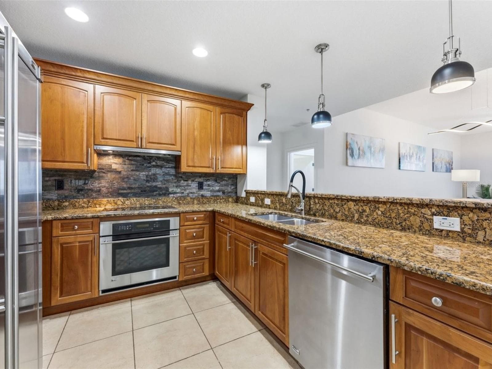 Condominium at 628 CLEVELAND ST #1507, CLEARWATER, photo 9 of 35