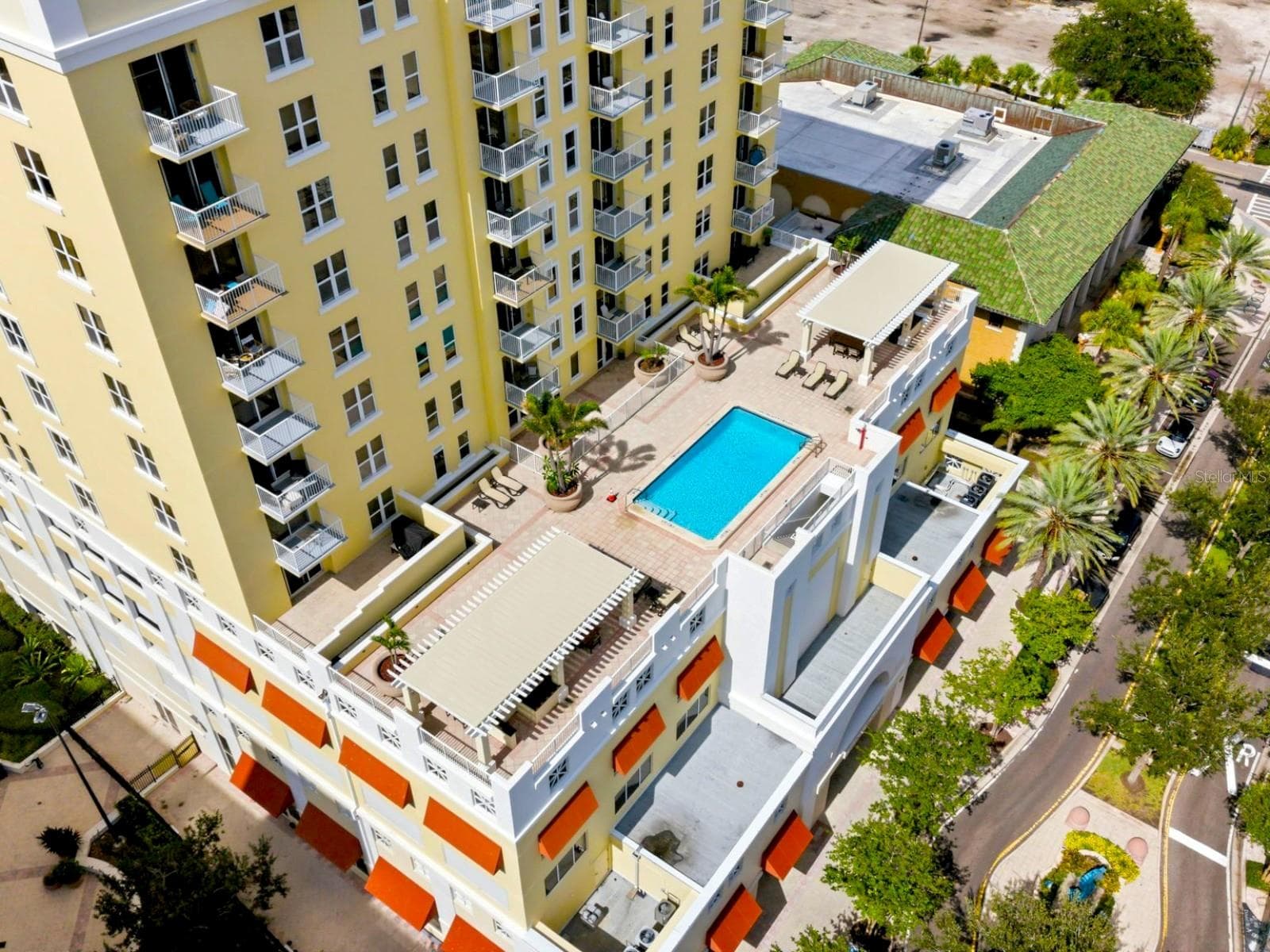 Condominium at 628 CLEVELAND ST #1507, CLEARWATER, photo 25 of 35