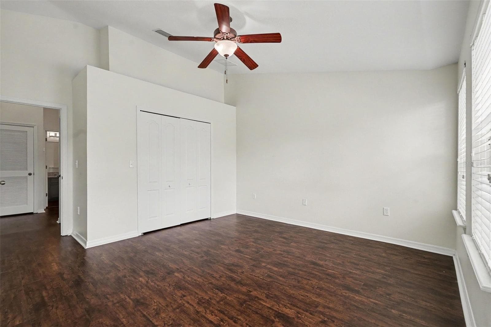 5520 Kinglethill Dr, Lithia FL 33547 - Bedroom 2 - 5520 KINGLETHILL DR, LITHIA