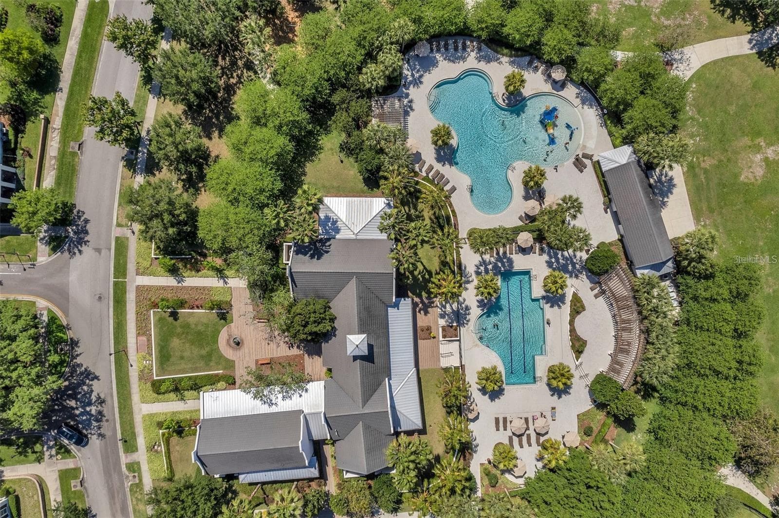 5520 Kinglethill Dr, Lithia FL 33547 - Fishhawk Pools - 5520 KINGLETHILL DR, LITHIA