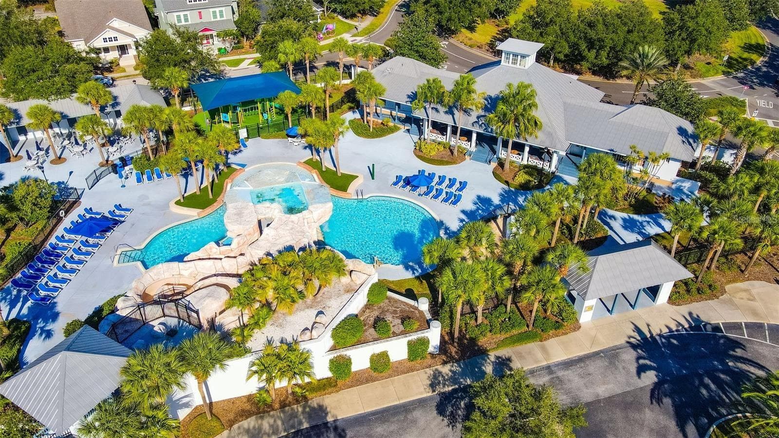 5520 Kinglethill Dr, Lithia FL 33547 - Fishhawk Aquatic Center - 5520 KINGLETHILL DR, LITHIA
