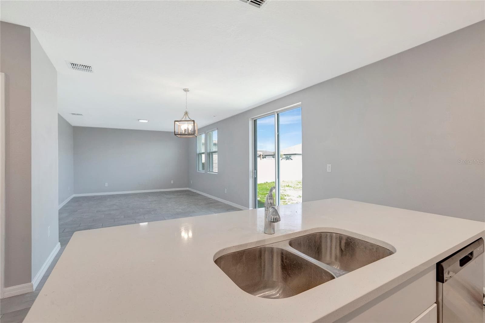 Single Family Residence at 38689 HARLOW ROSE DR, ZEPHYRHILLS, photo 17 of 49