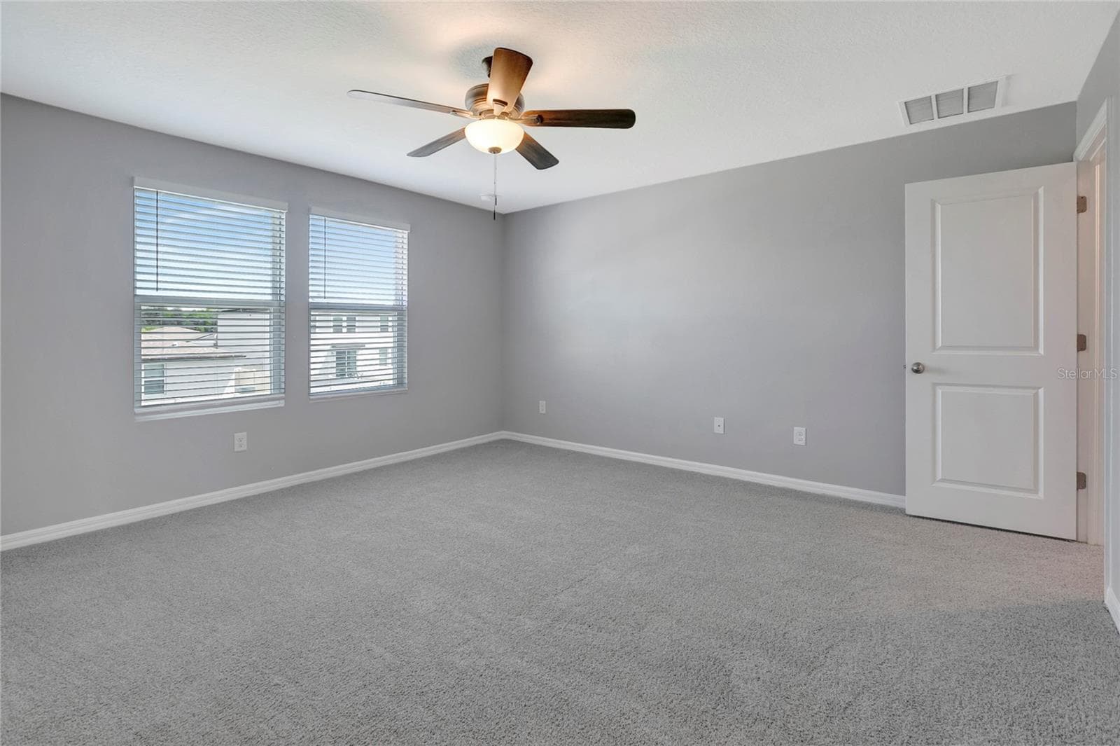 Single Family Residence at 38689 HARLOW ROSE DR, ZEPHYRHILLS, photo 32 of 49