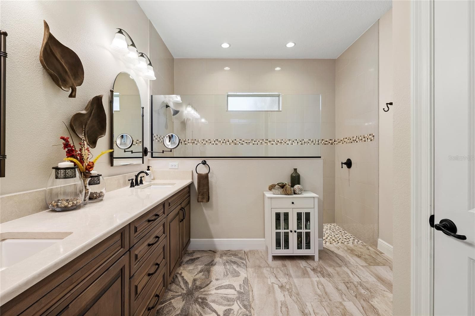 Primary Bathroom - 15475 SHOREBIRD LN, WINTER GARDEN