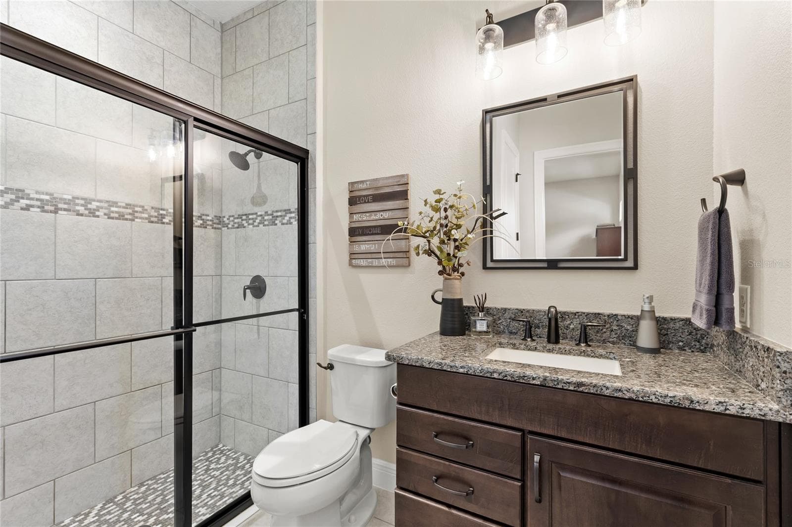 Guest Bathroom - 15475 SHOREBIRD LN, WINTER GARDEN