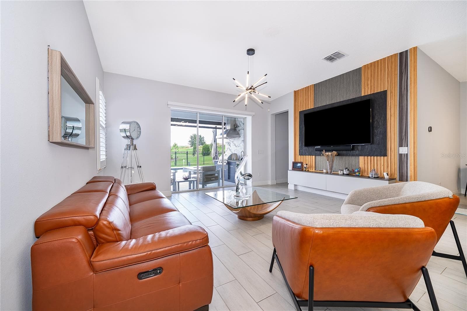 Single Family Residence at 16012 VOLTERRA PT, MONTVERDE, photo 21 of 63