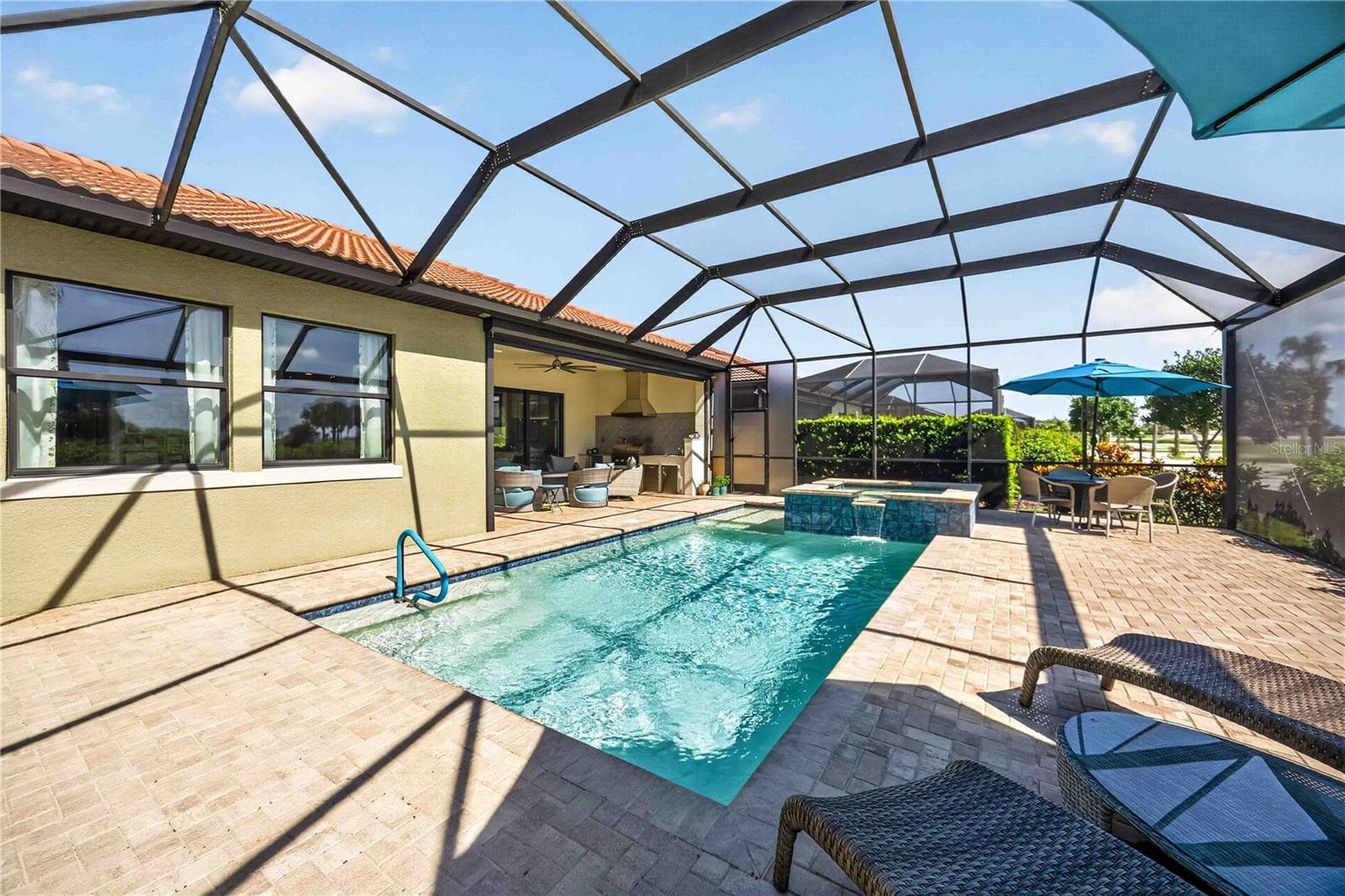 Pool and Spa have total privacy - 24232 GALLBERRY DR, VENICE