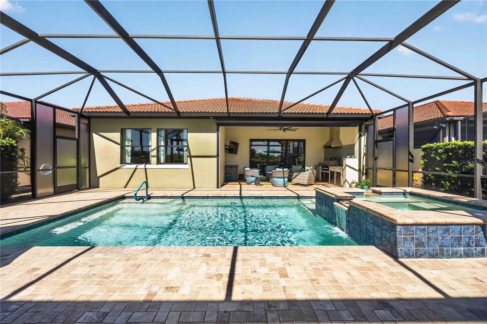 Pool and Spa have total privacy - 24232 GALLBERRY DR, VENICE