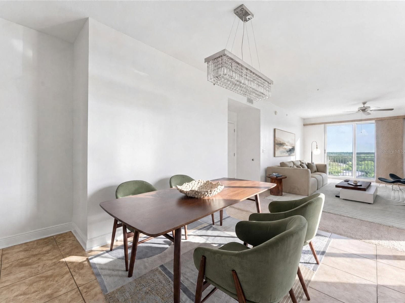 Condominium at 628 CLEVELAND ST #1211, CLEARWATER, photo 5 of 36