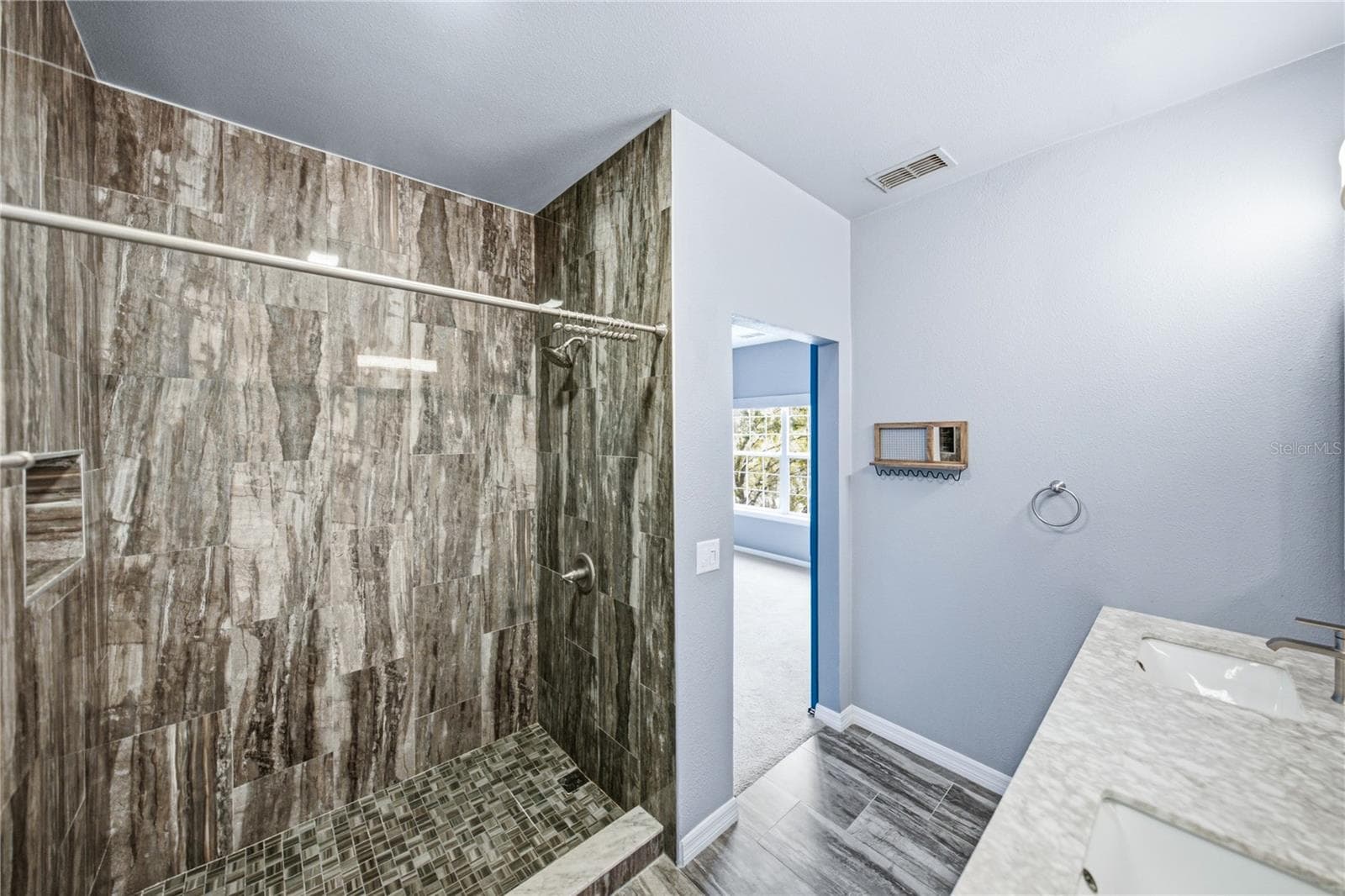 Condominium at 1640 VILLA CAPRI CIR #301, ODESSA, photo 16 of 50